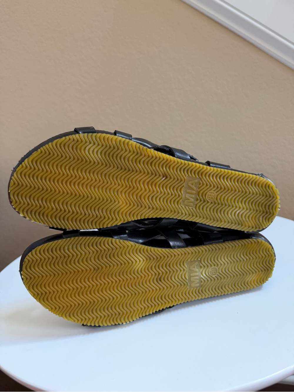 MIA tall Gladiator shoe 8.5 - Picture 4 of 7